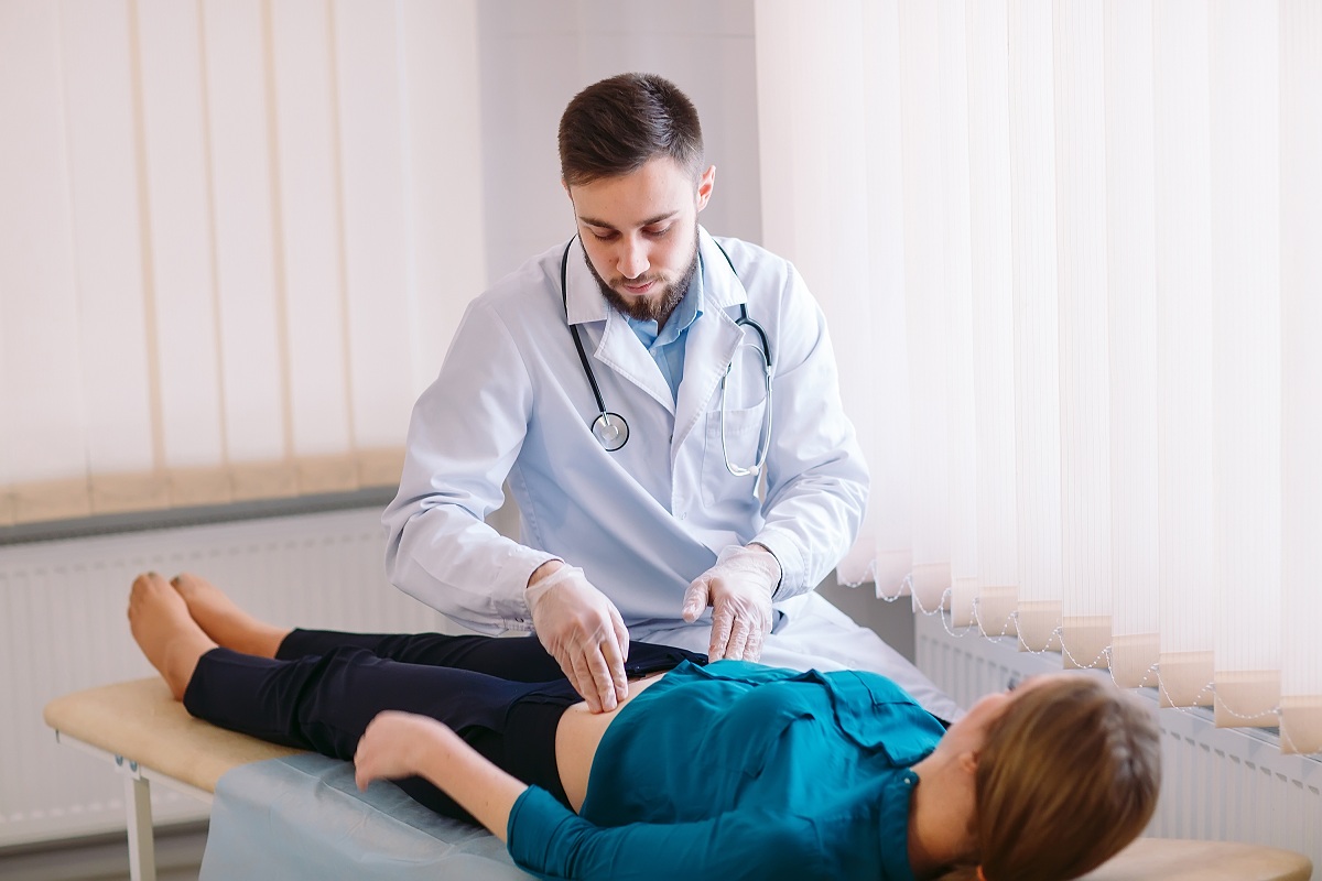 doctor checking the patient