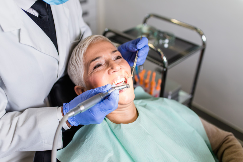 woman with a dentist