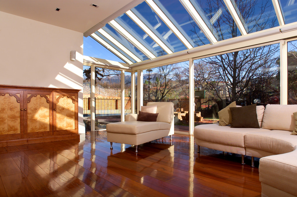 big skylight transparent roof to let in natural light